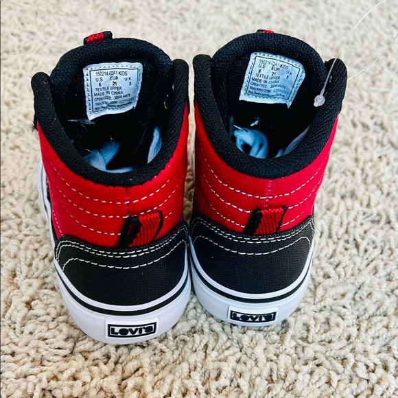 Levi’s kids high top shoes size 6 - Picture 4 of 6